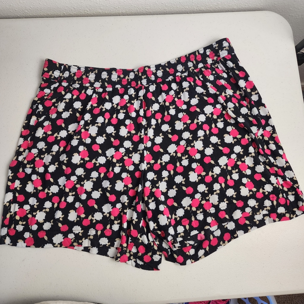 Lane Bryant Plus Size 18/20 Floral Pull-On Shorts Smocked Waist Pockets Lounge
